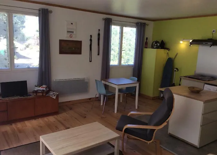 De Cerisier בית נופש Saint-Nicolas-de-la-Grave